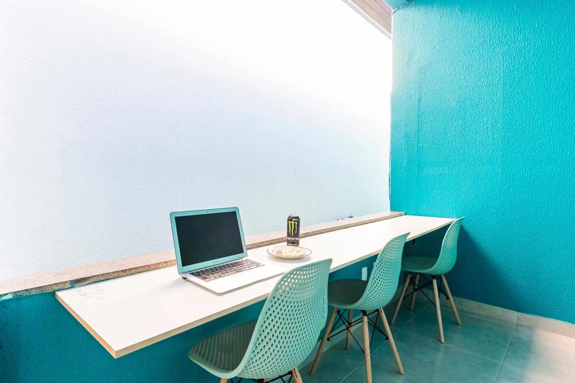 Domus Garden - Hostel, E Coliving Hostel *