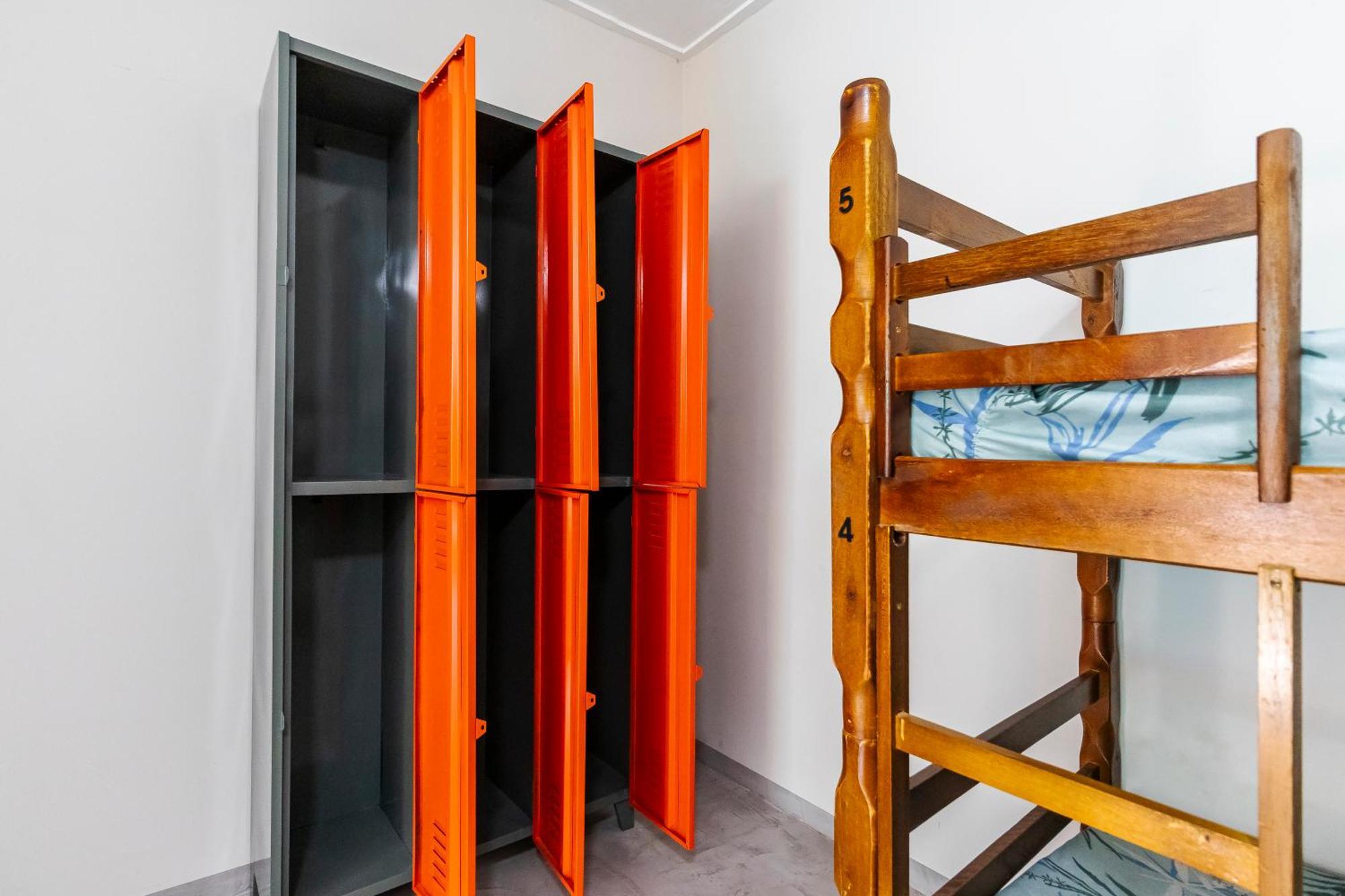 Domus Garden - Hostel, E Coliving *
