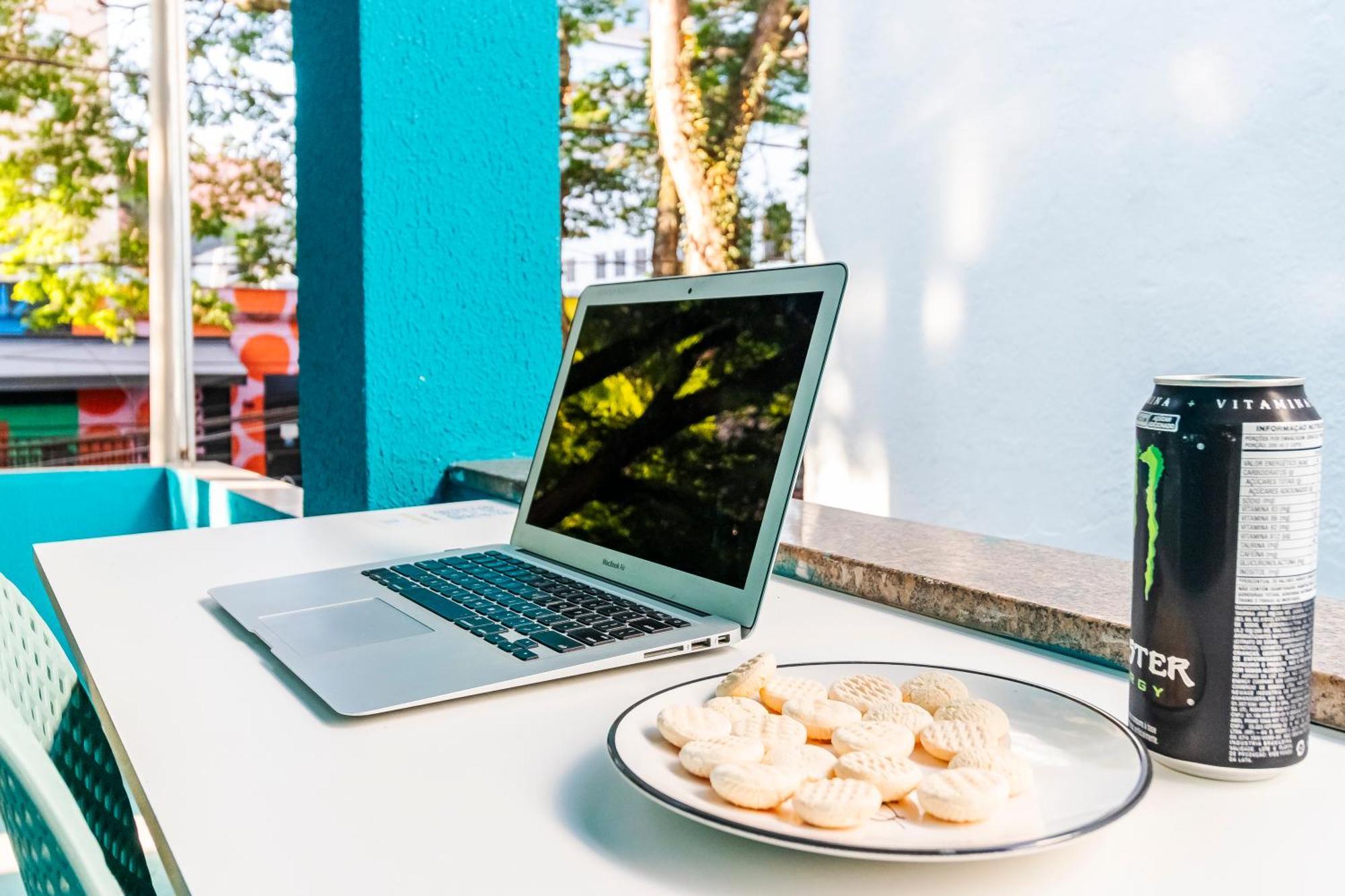Domus Garden - Hostel, E Coliving Hostel