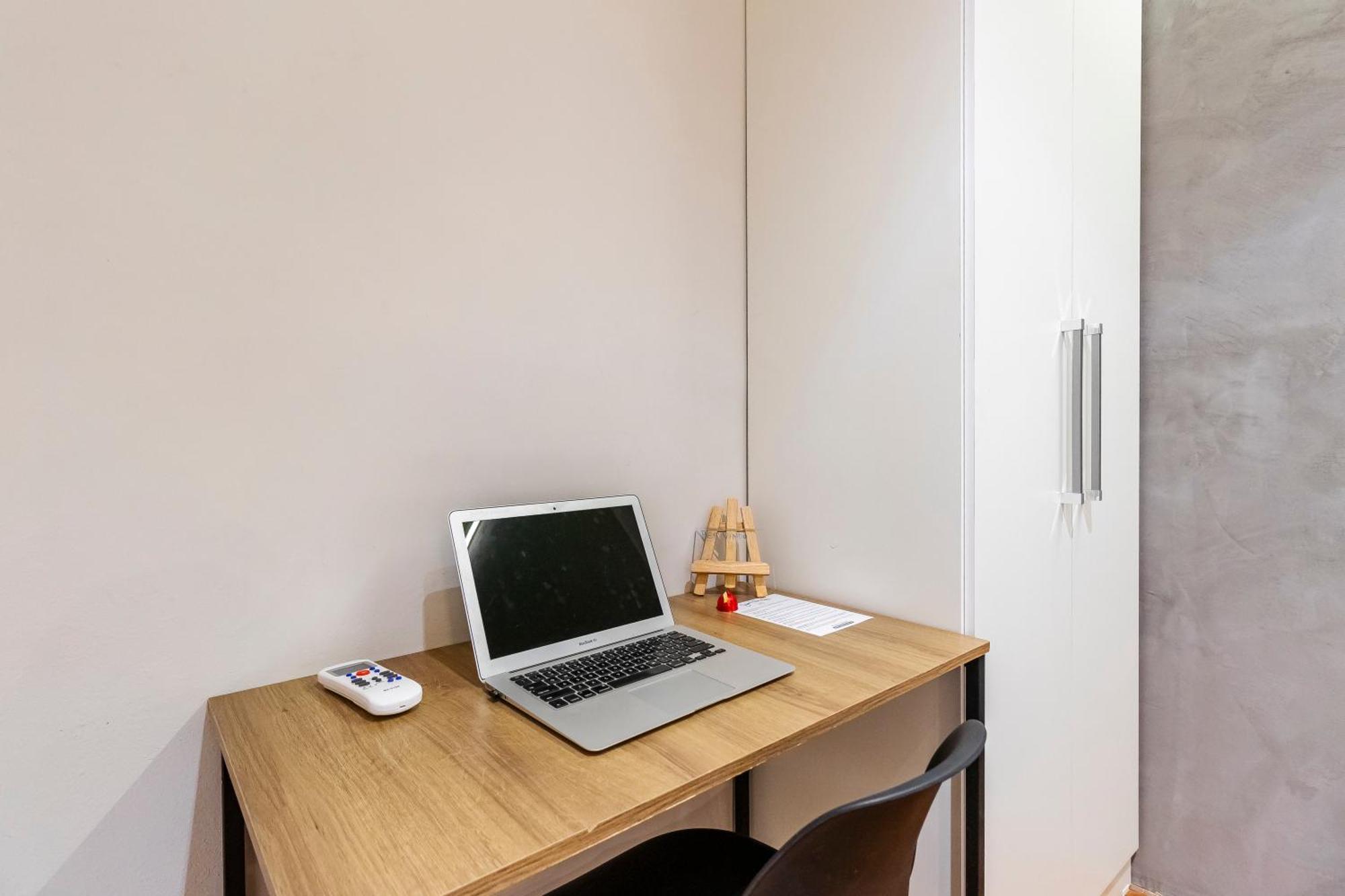 Domus Garden - Hostel, E Coliving