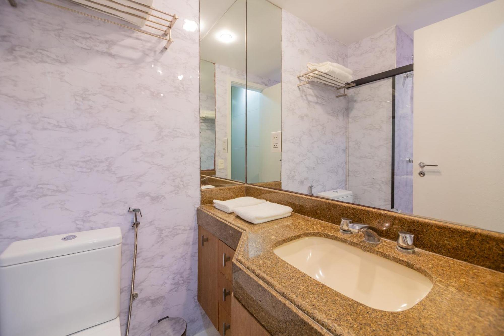 Flat Particular Com Cozinha Completa! Servicos De Hotel. Apartment
