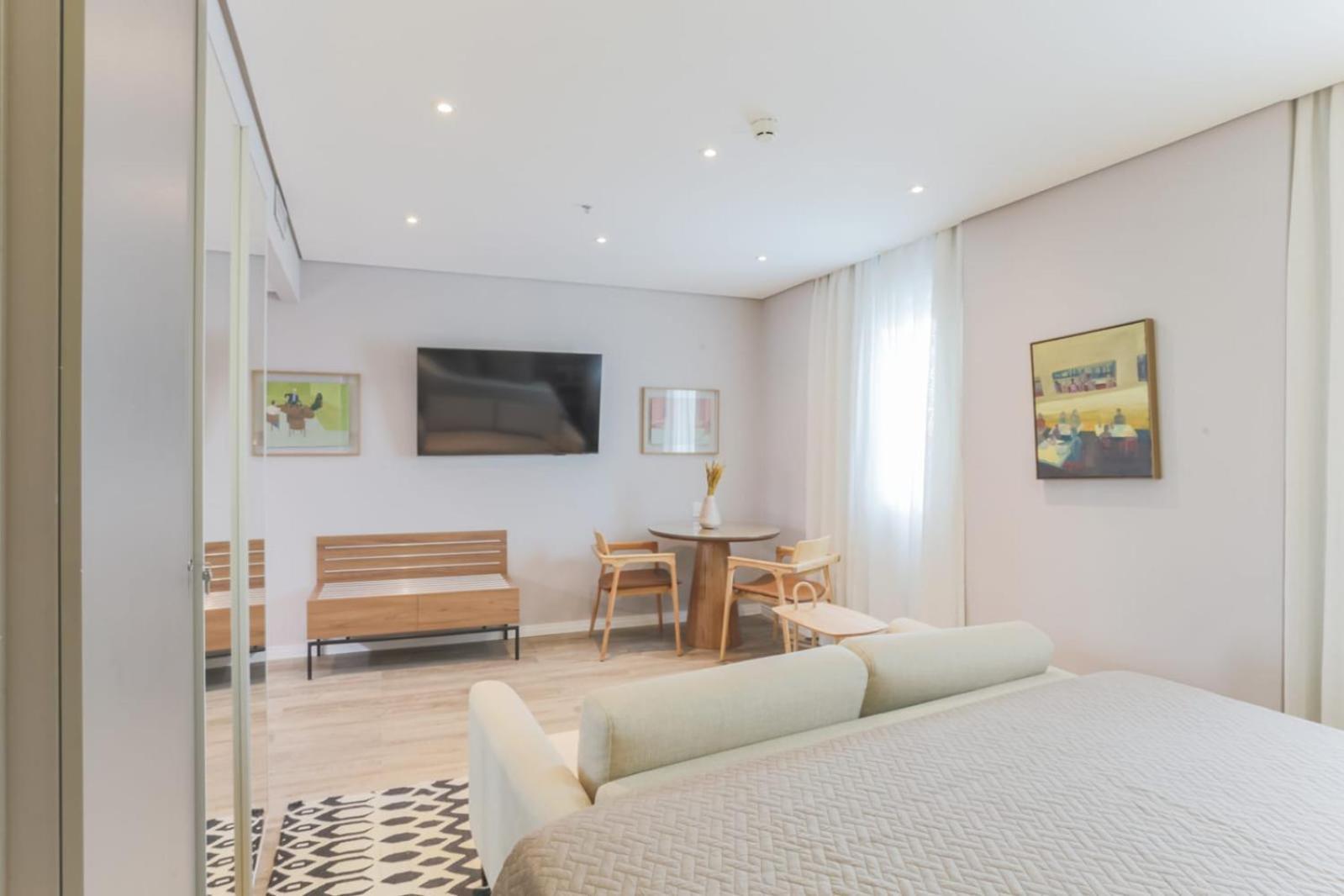 Flat Jardim Europa Itaim Apartamento