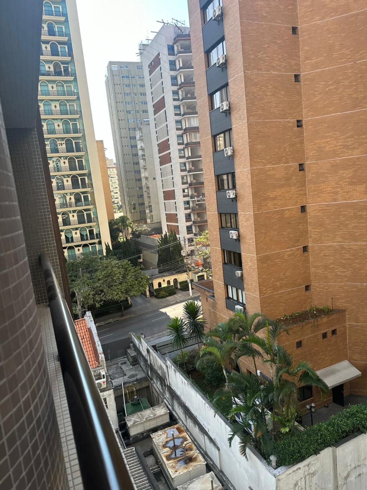 Apartment Com Sacada E Piscina *