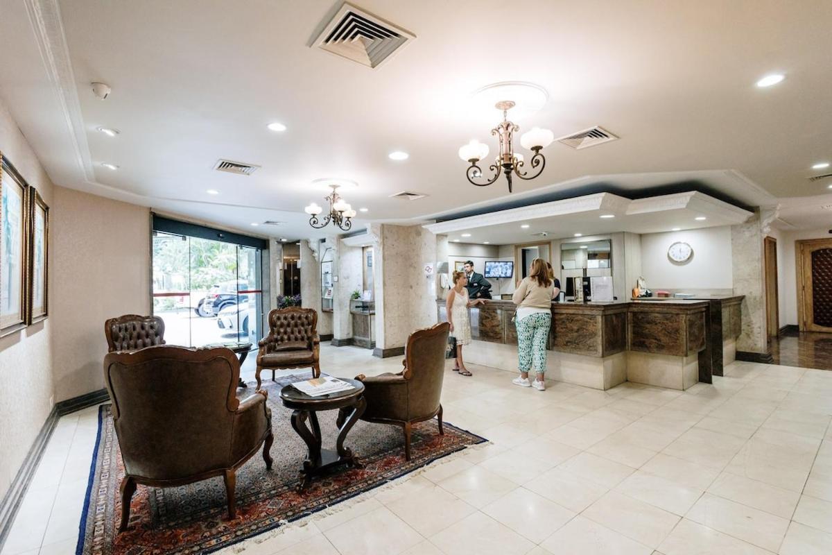 Flat 2609 - 2609 •le Premier Jd. Paulista São Paulo