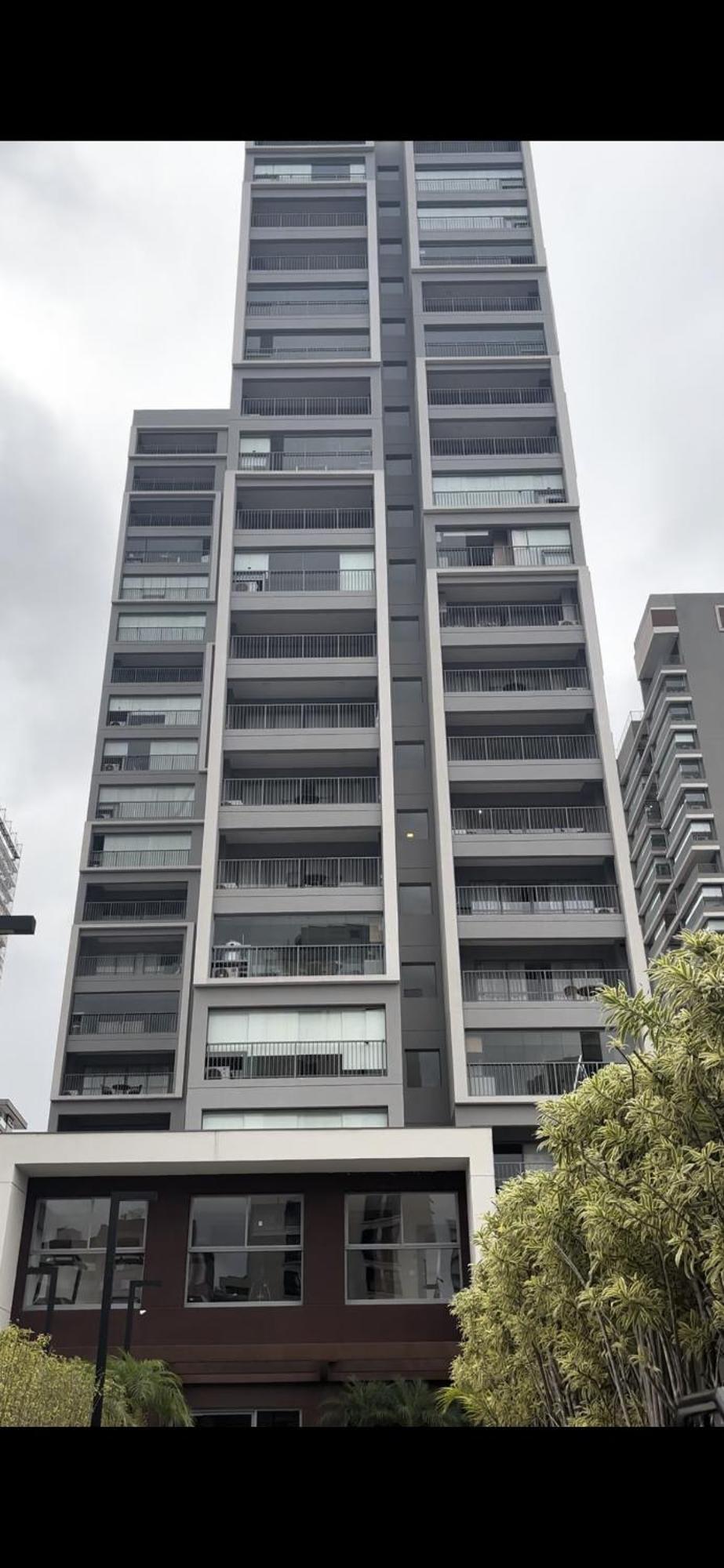 Na Mariana Com Linda Vista No 15 E 17 Andar Daire