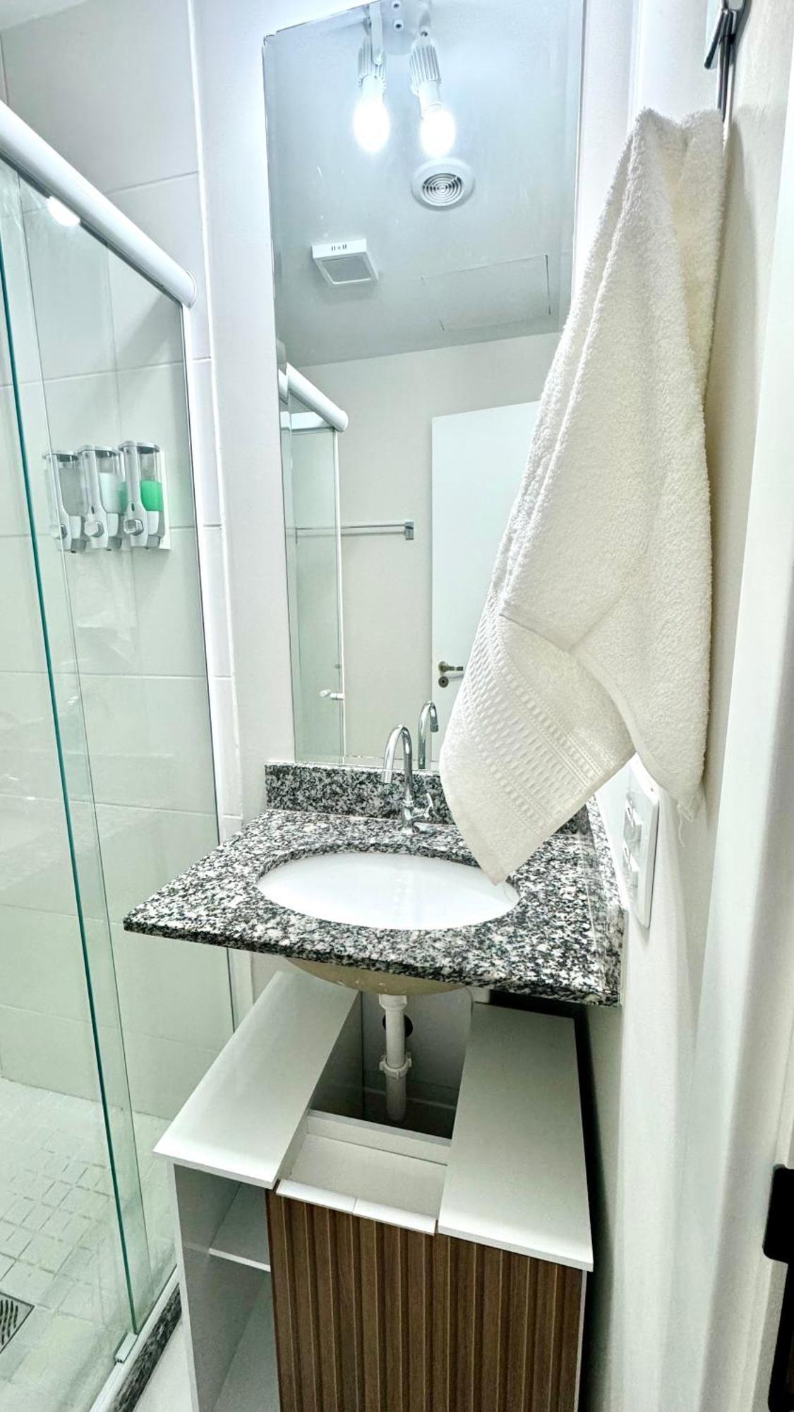 Otimo Em Frente Ao Metro Bras ! Apartment *