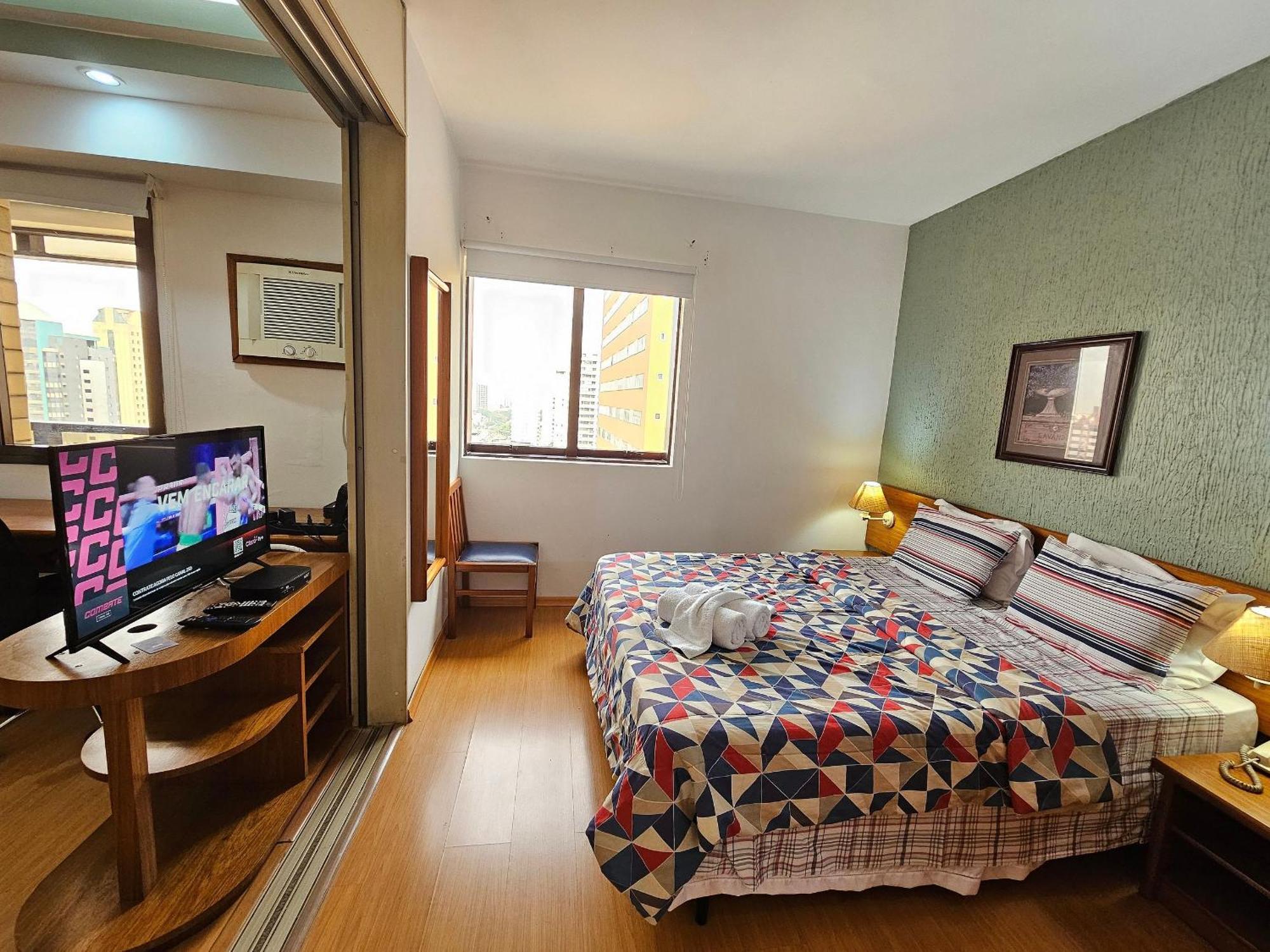 Apartment Qi Ibirapuera Com Cozinha E Sacada Sao Paulo