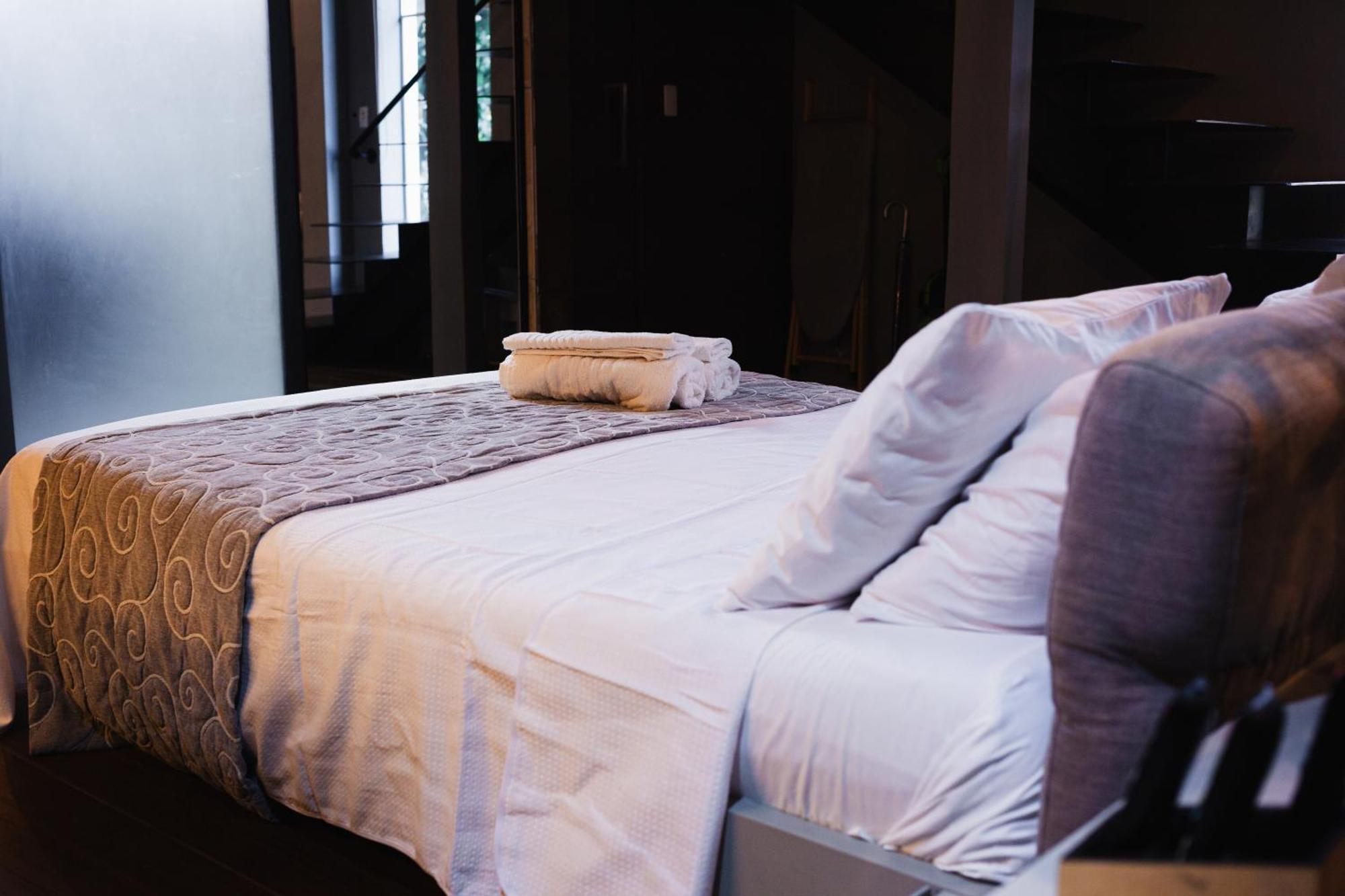 Loft Ibirapuera Moema 100metros 1006 * Sao Paulo