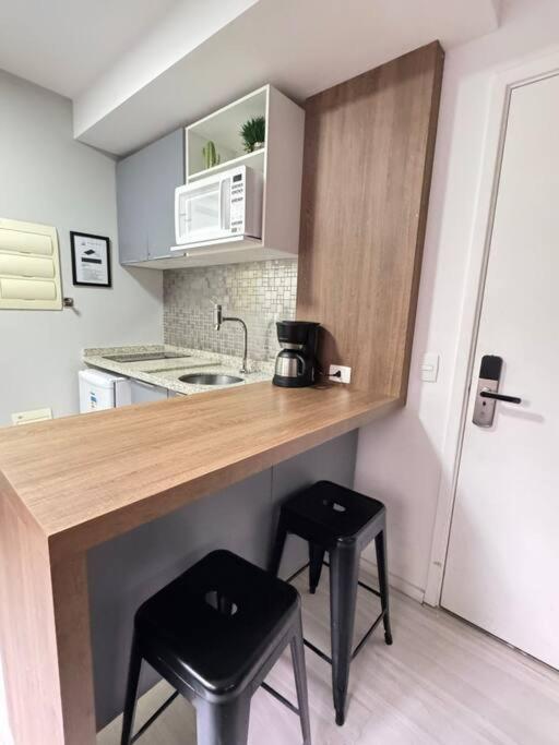 Em Centro Apartment *