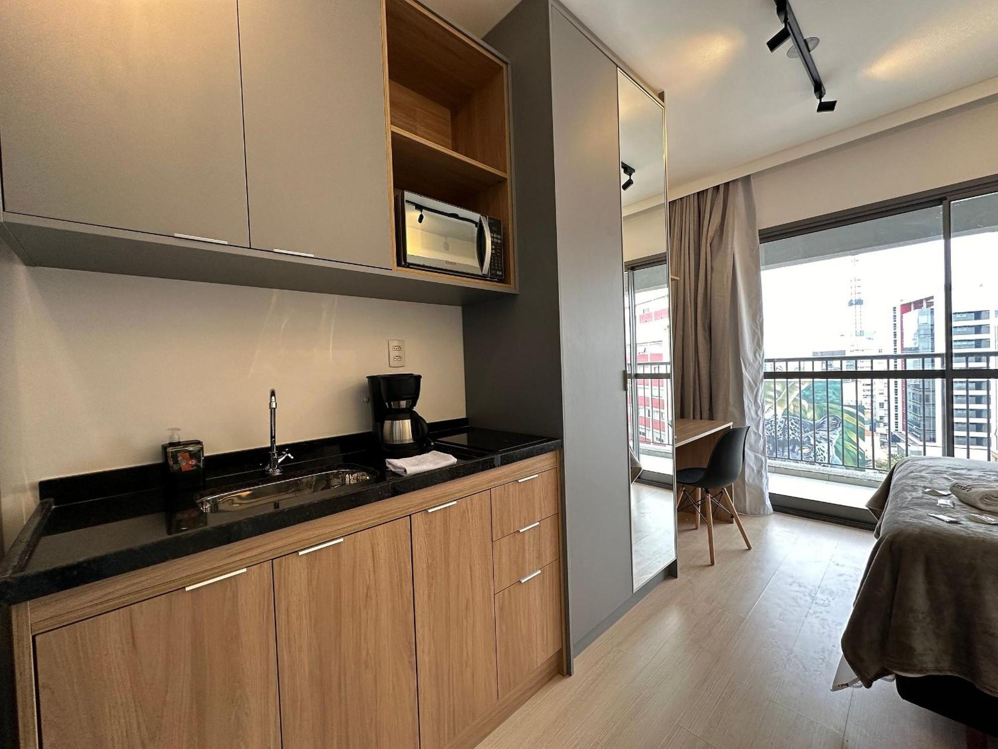 Apartemen Trevizzo Consolacao! *