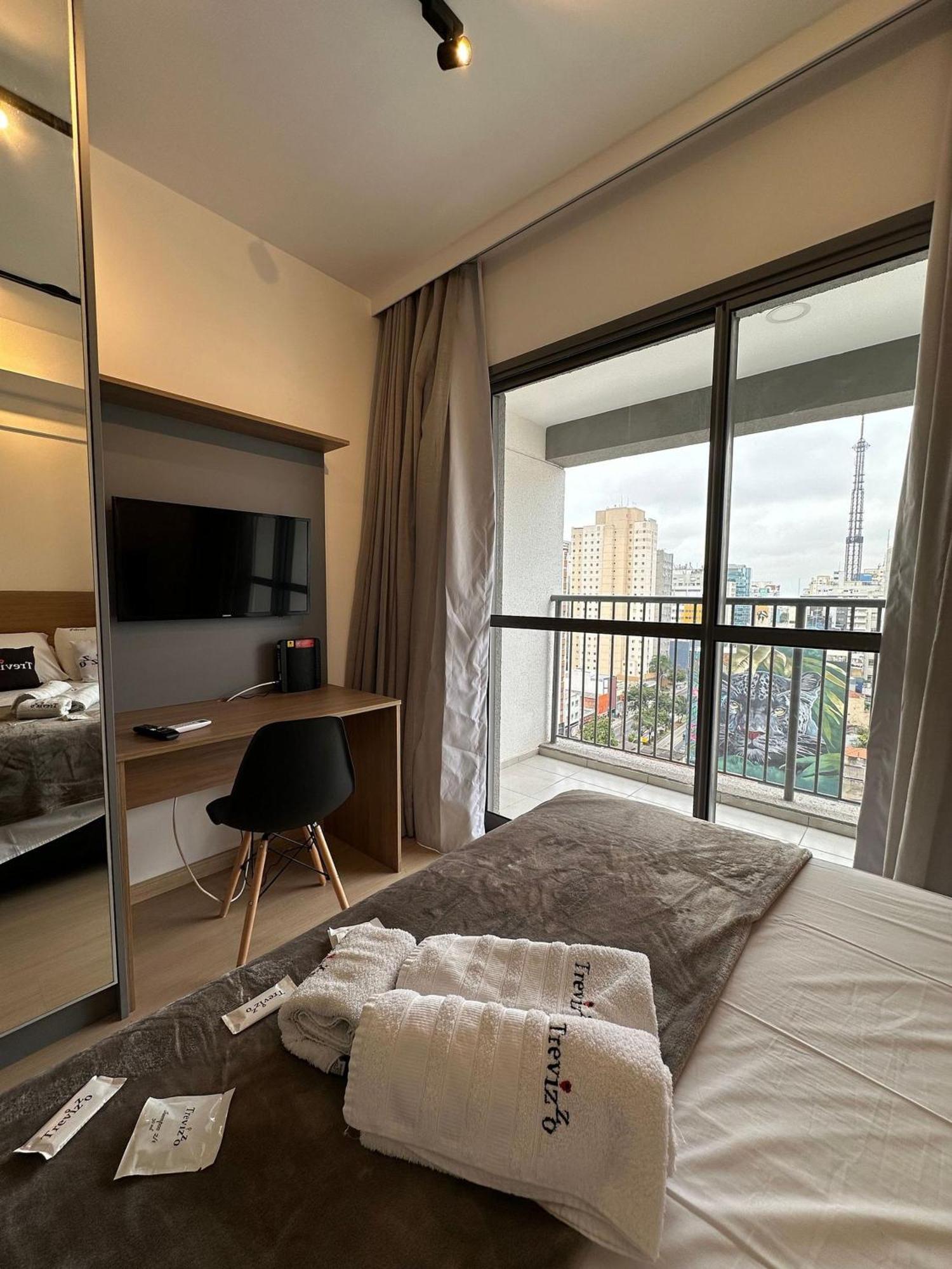 Apartemen Trevizzo Consolacao!