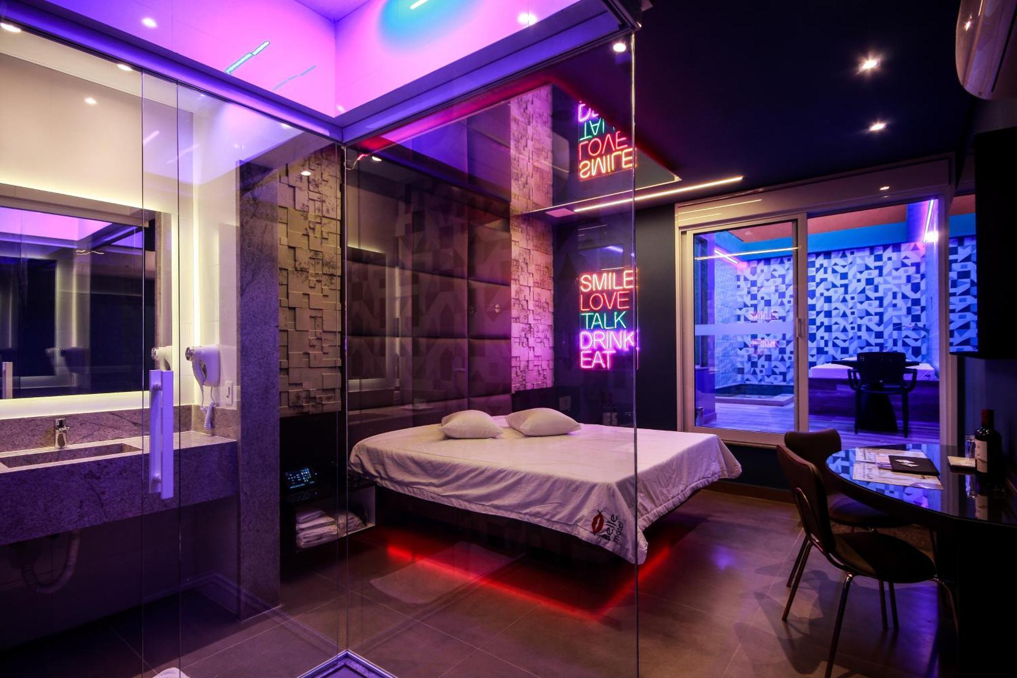 Belle (adults Only) Khách sạn tình yêu
