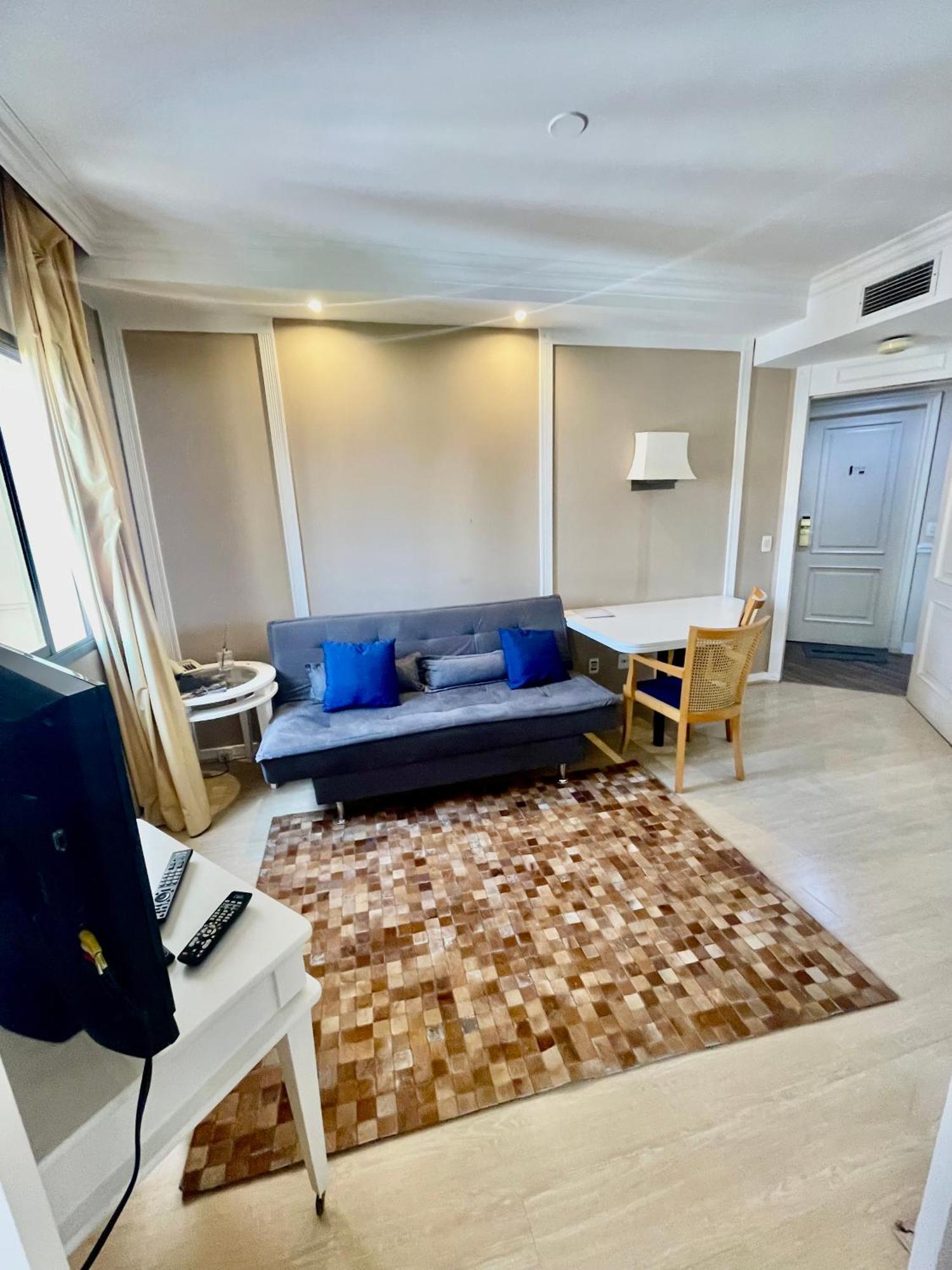 Vila Olimpia Flats *