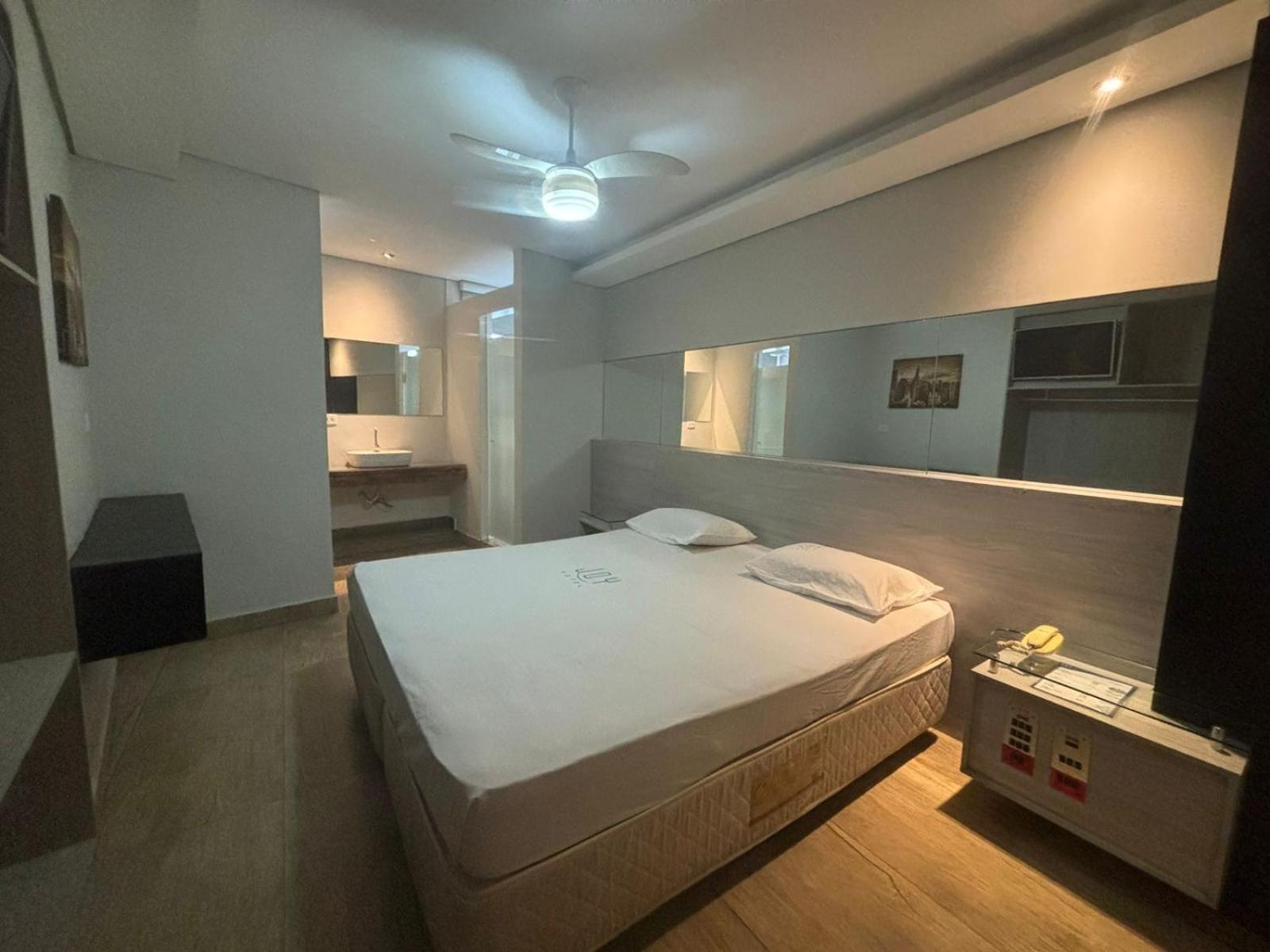 Hotel Joy