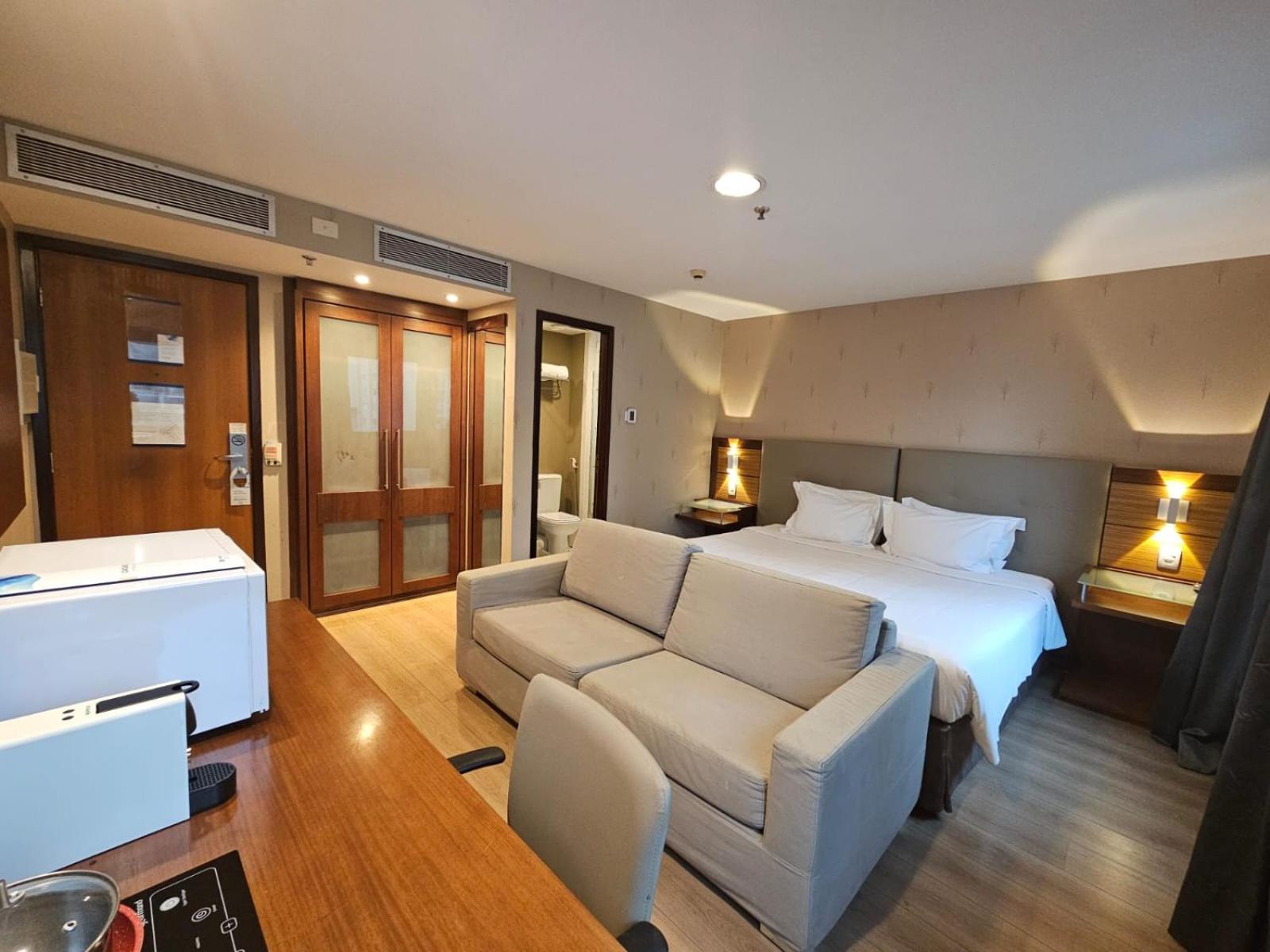 Apartemen Flat Convention Plaza Ibirapuera 2927