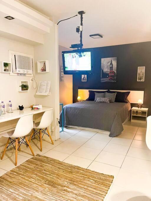 Daire Flat Moema Com Varanda,lazer,servicos E Vaga