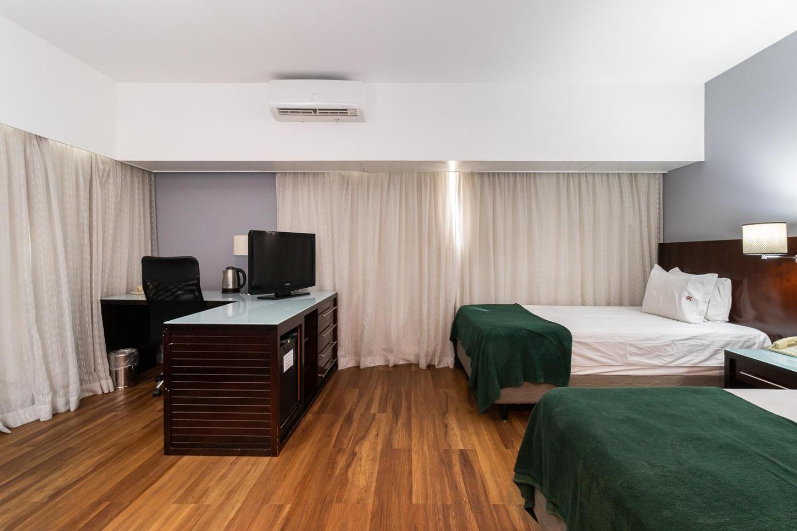Apartemen A1 Flats Wym Brooklin *