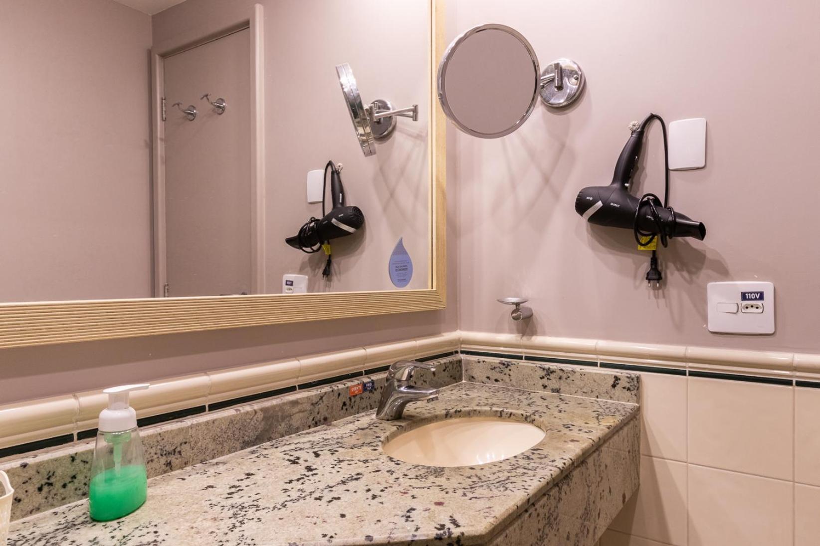 Apartemen A1 Flats Wym Brooklin *
