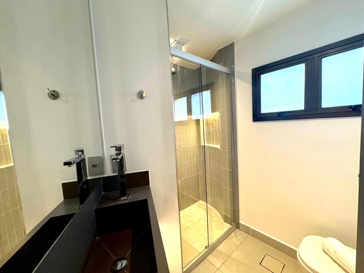 2402 - Rentaqui Elegance Paulista Apartment *
