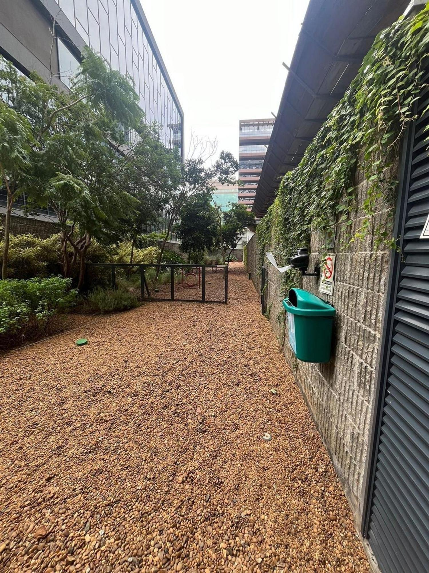 Apto Luxo Na Faria Lima | 2 Piscinas | Garagem Sao Paulo