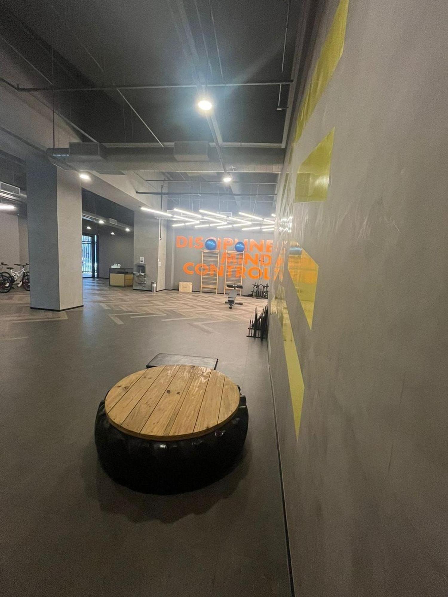 Apto Luxo Na Faria Lima | 2 Piscinas | Garagem Sao Paulo