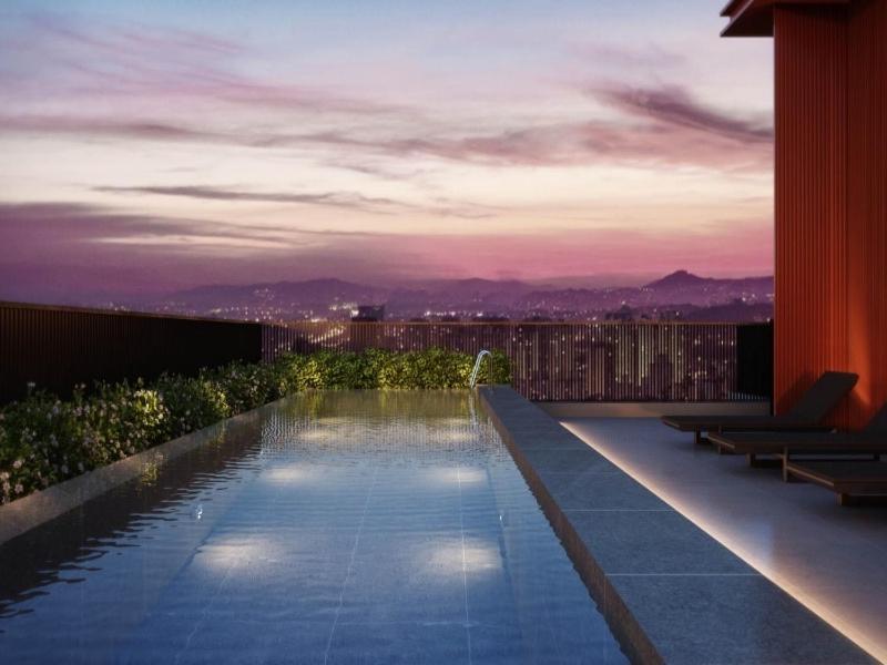 2306 - Modern With Allianz View & Rooftop Pool *