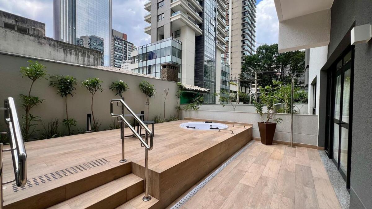 Estudio Perto Do Metro, Restaurantes E Comercios Apartment