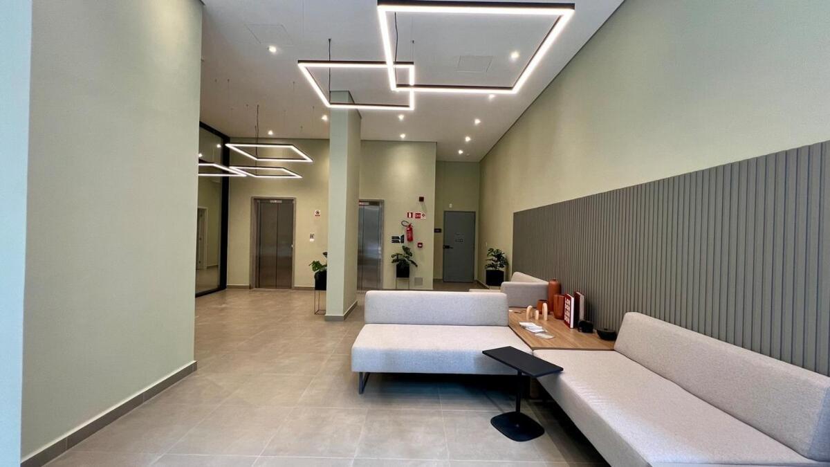 Estudio Perto Do Metro, Restaurantes E Comercios *