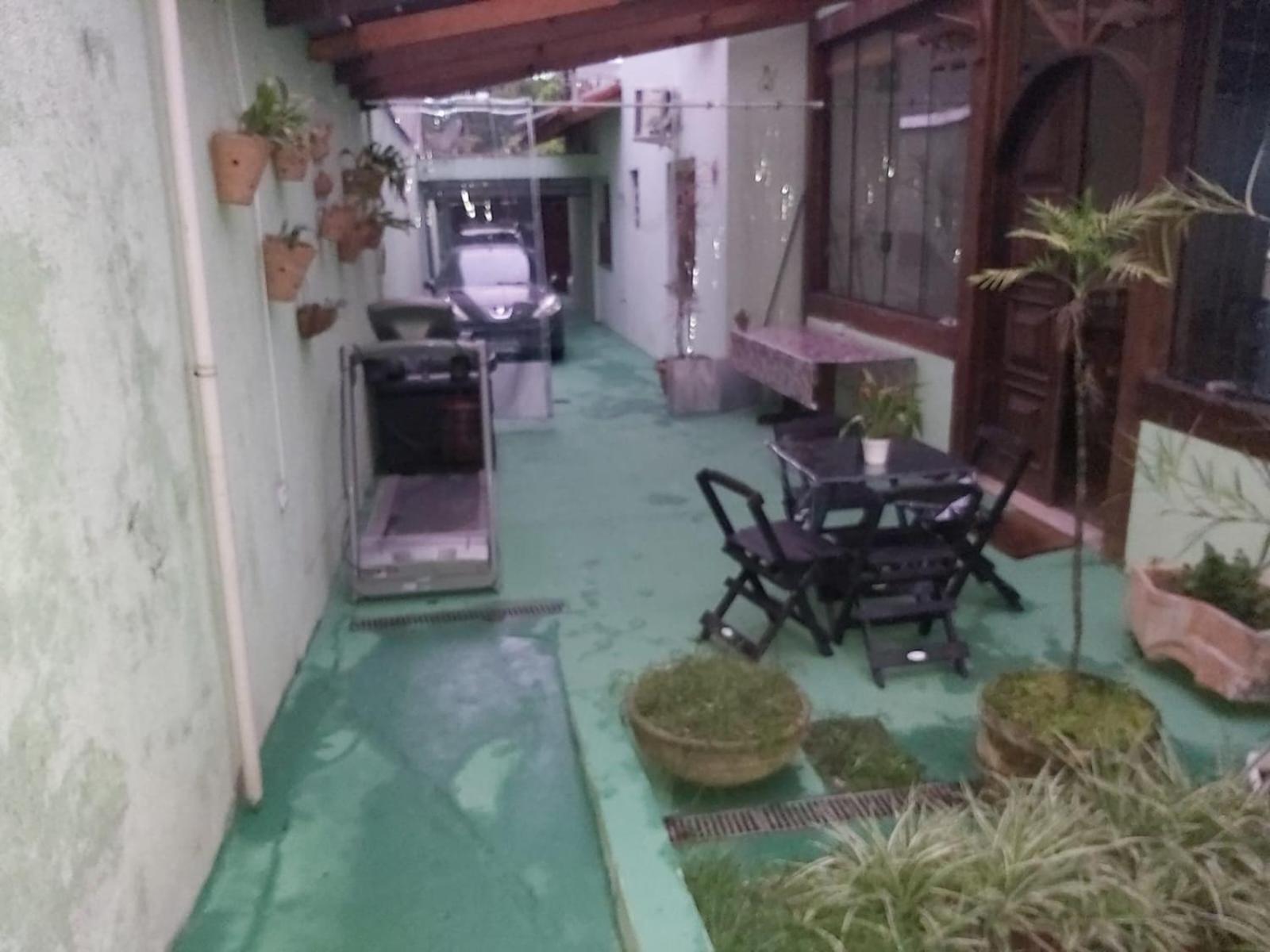 Apartment Casa Da Saude, Aconchegante Com 2 Garagens E 2 Quartos