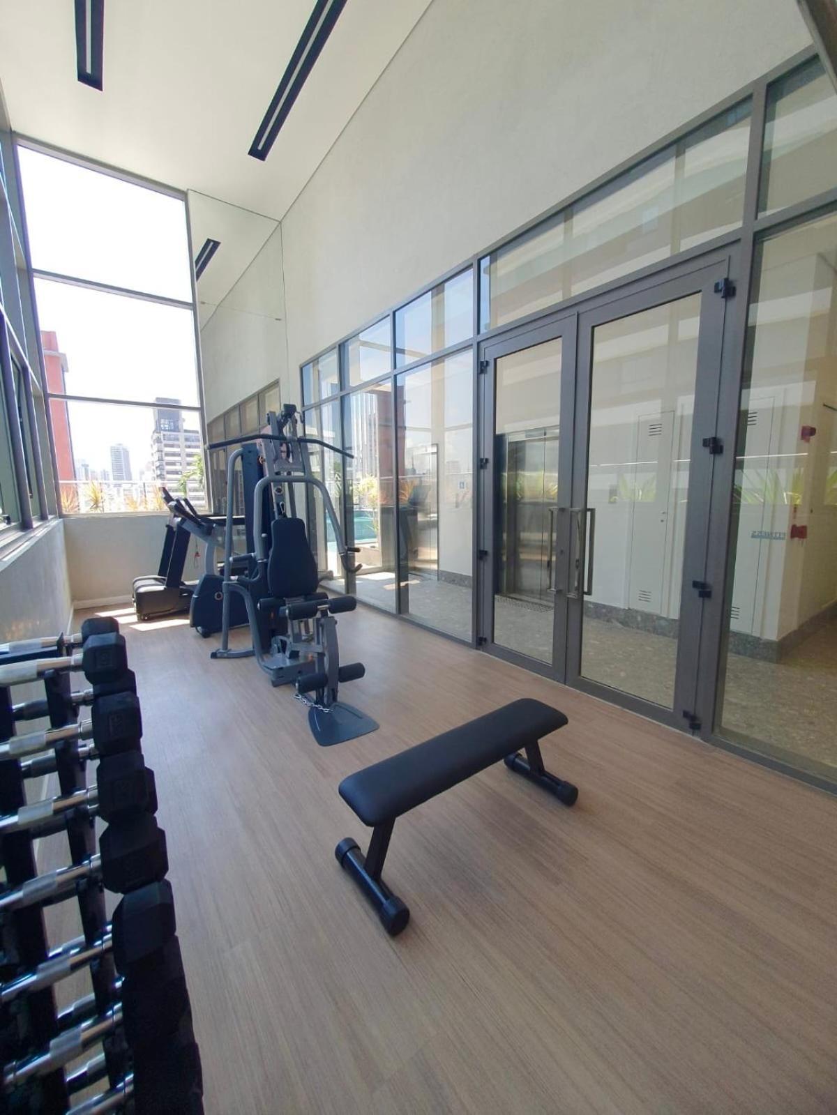 Apartemen Com Piscina A 6 Min A Pe Do Metro Fradique Coutinho