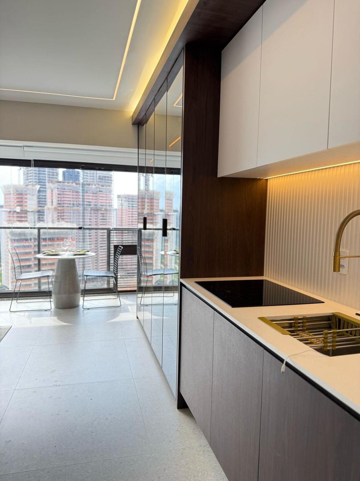 Apartemen Sofisticado - American Flex Tangara Mattress