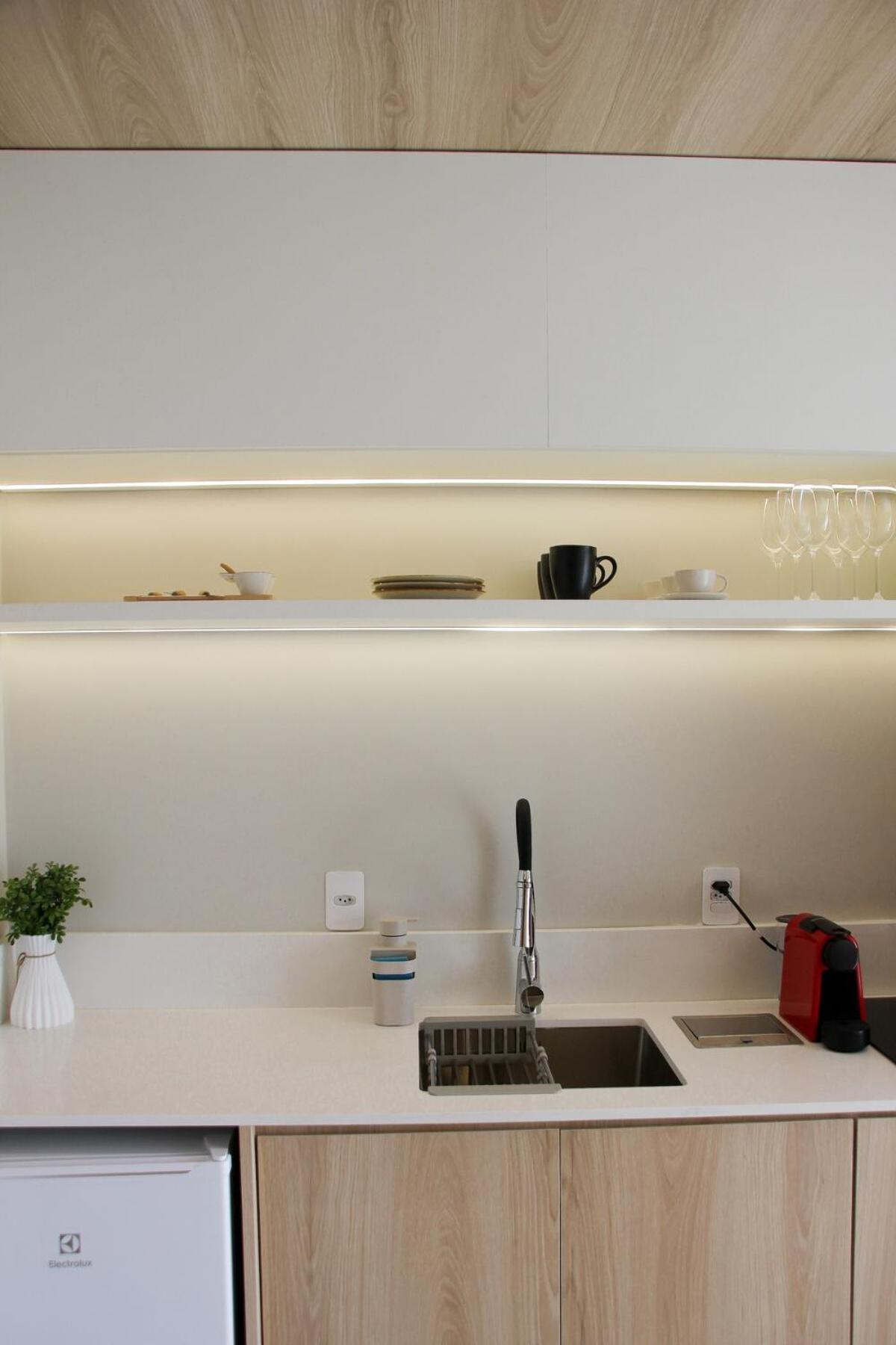 Apartemen Sofisticado 230m Do Metro Brooklin