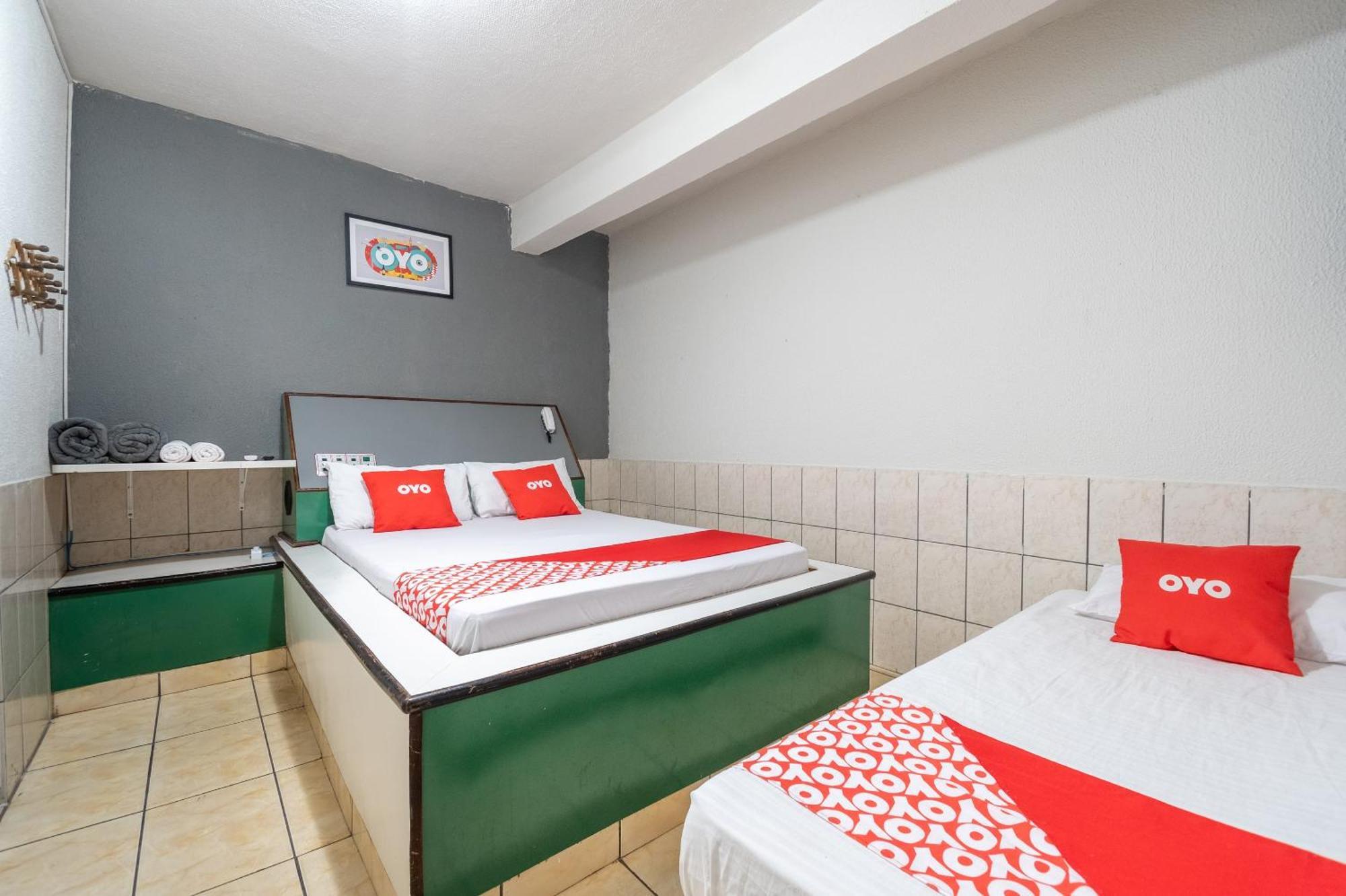 Oyo Nacoes Unidas, Hotel 4*