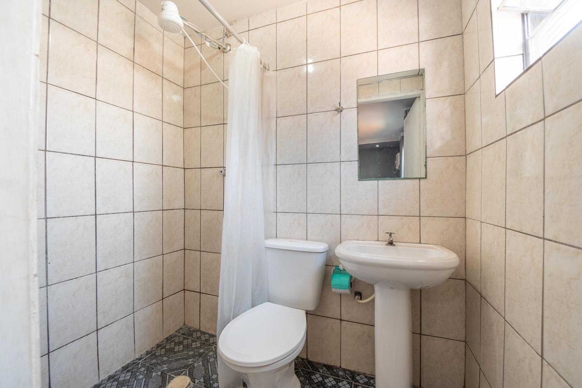 Hotel Oyo Nacoes Unidas, 4*