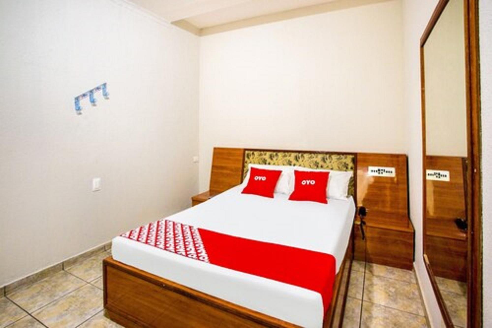 Oyo Dom Pedro, Hotel