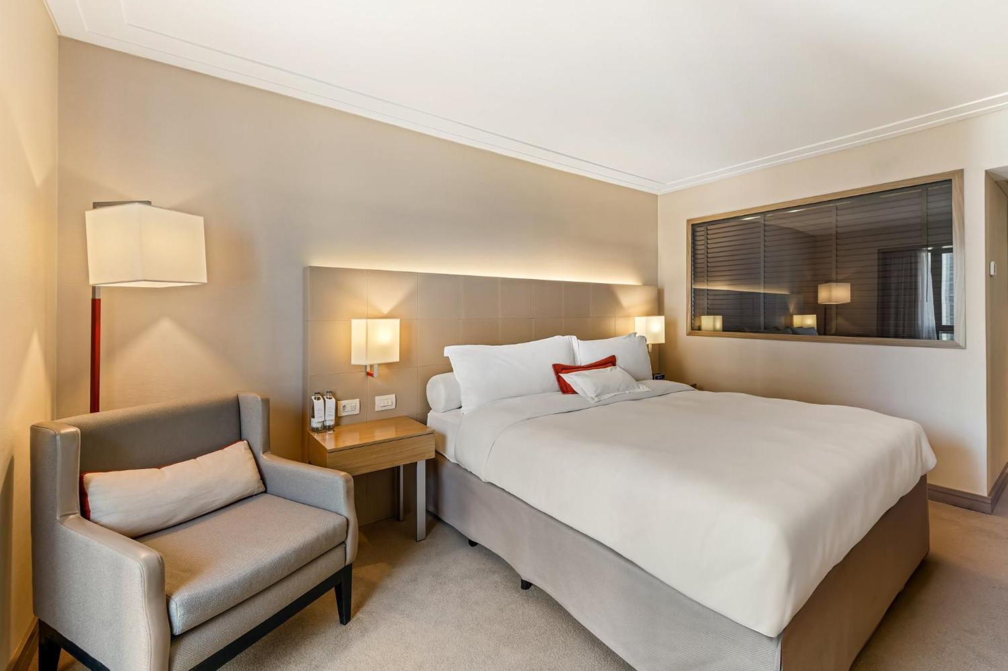 Intercontinental By Ihg 5*