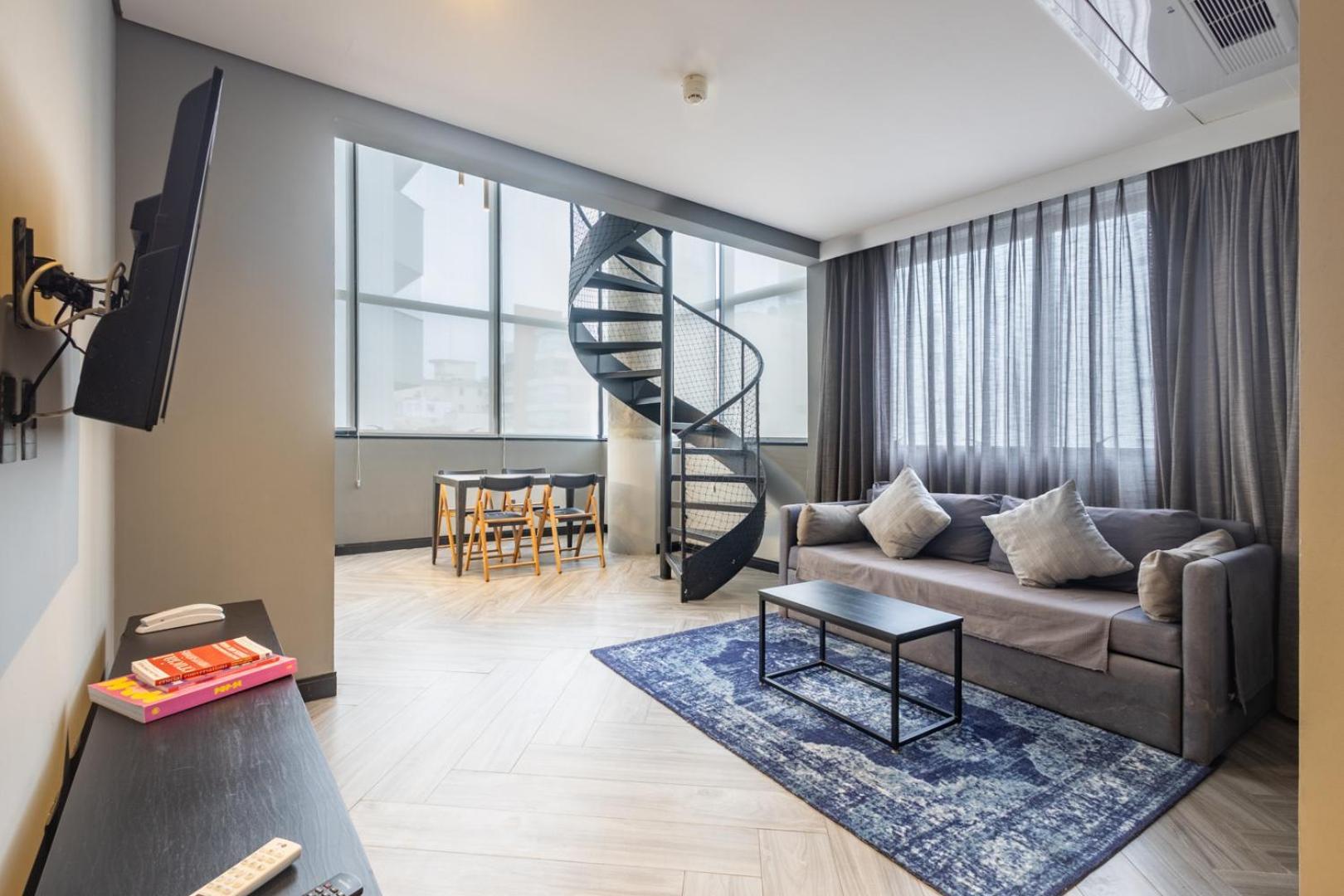 Housi Bela Cintra Apartment