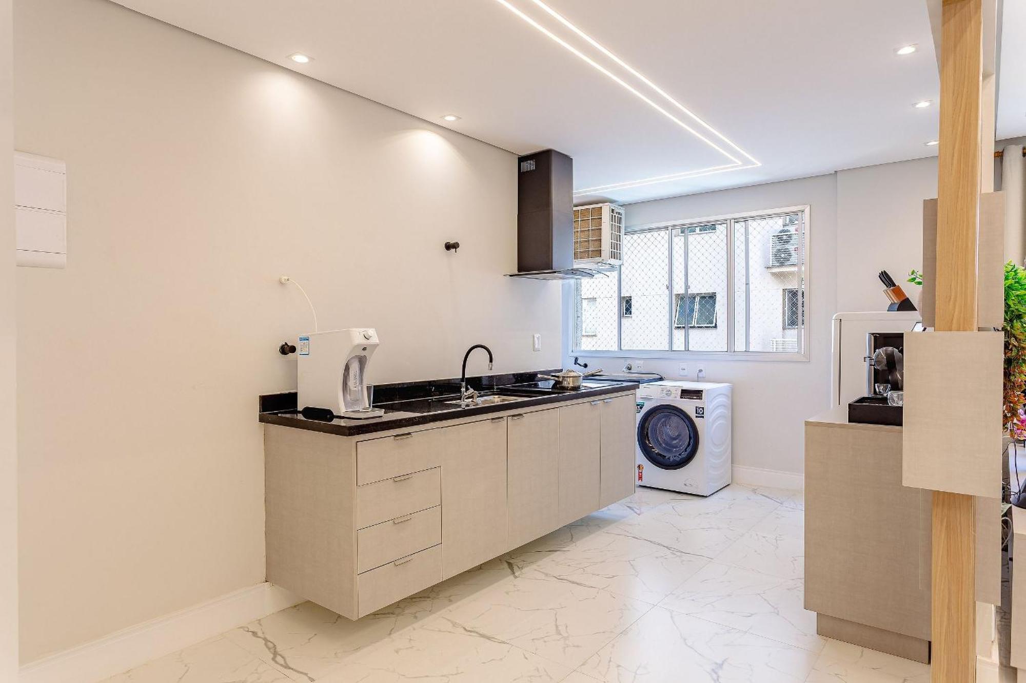 Apartment Ap 5 Estrelas, Prox Aero “cgh” *