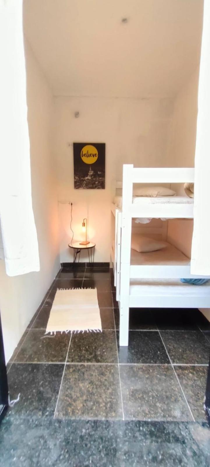 Casa 373 - Mariana - Valores Acessiveis Guest house