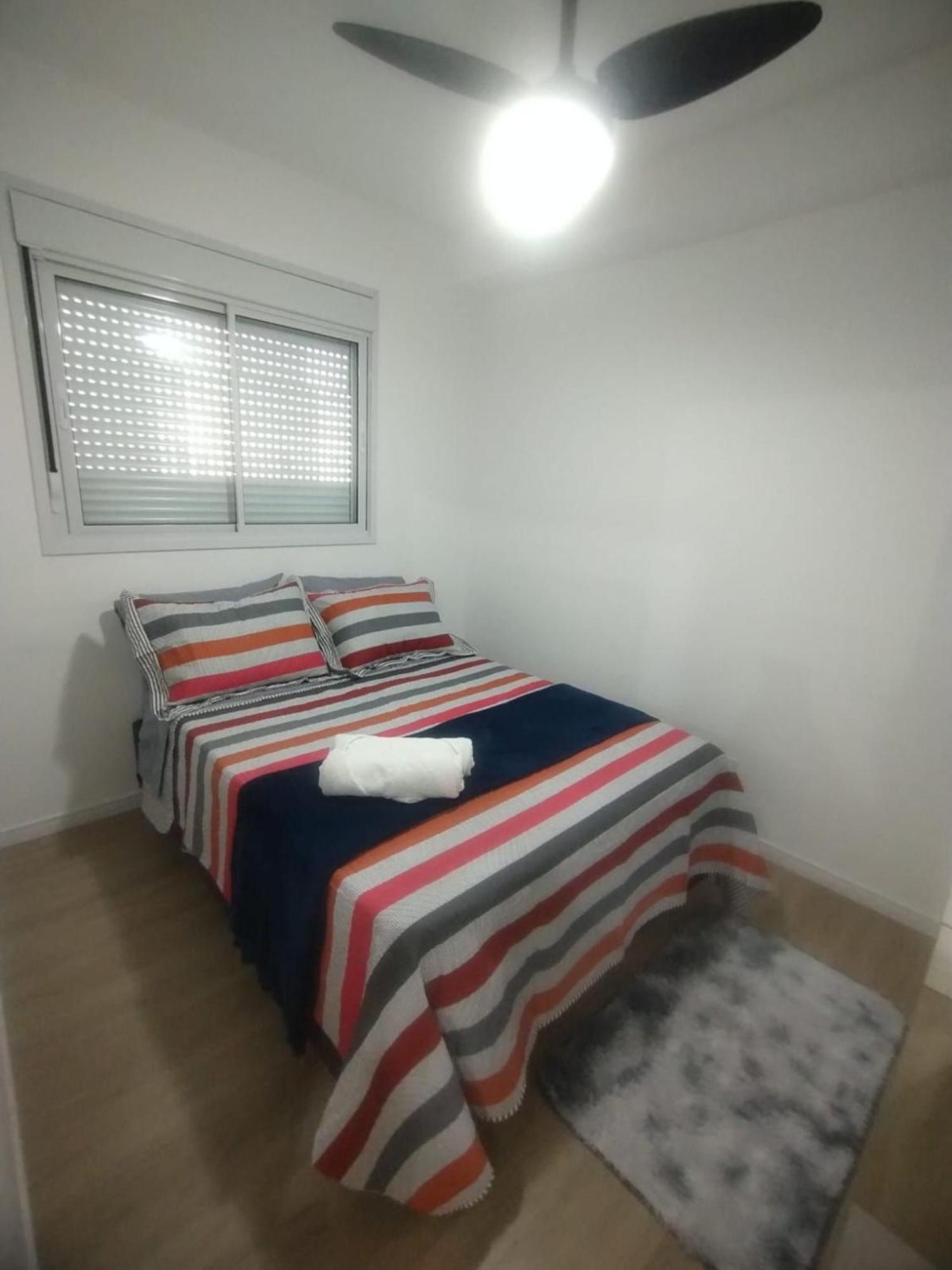 Apartment Santo Amaro Ao Lado Da Estacao Joao Dias