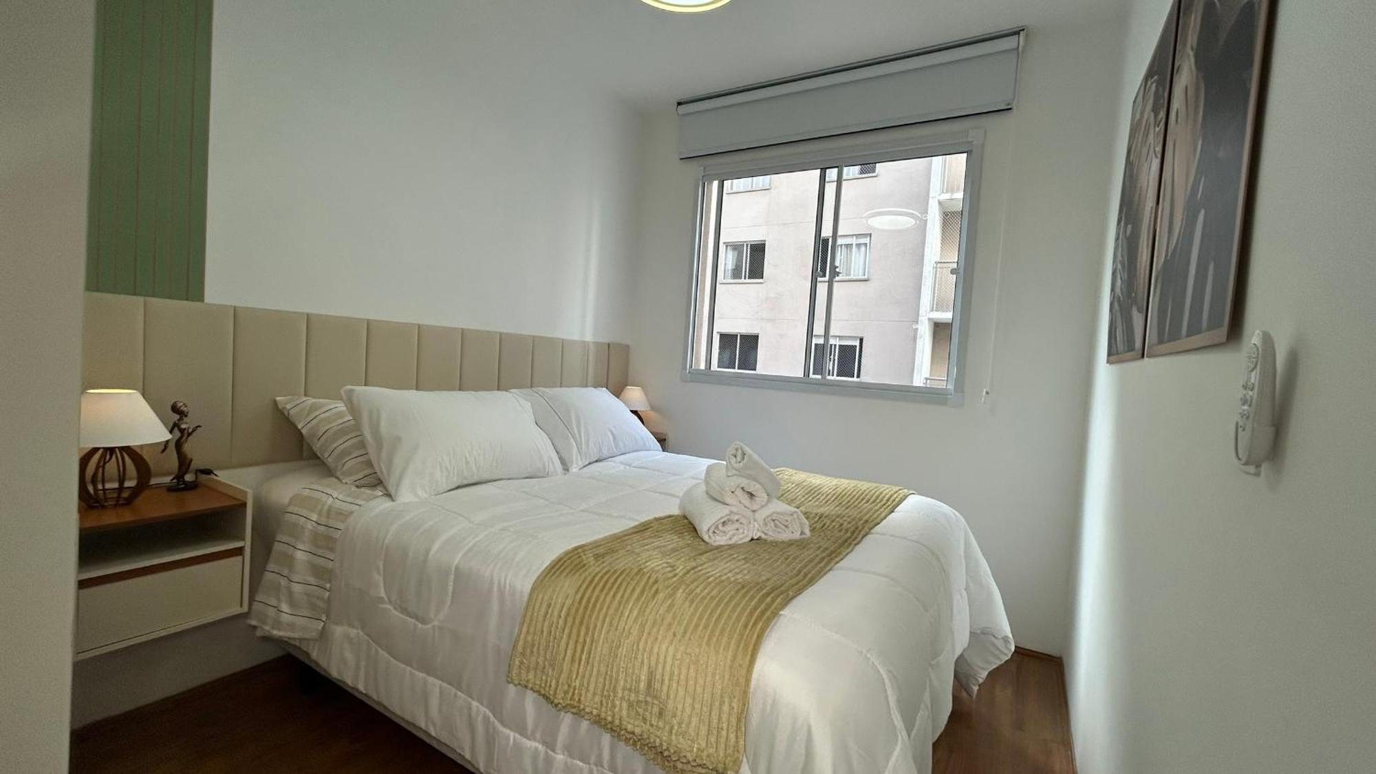 O Completo Com Sacada Prox Tokio Marine Hall Apartemen *
