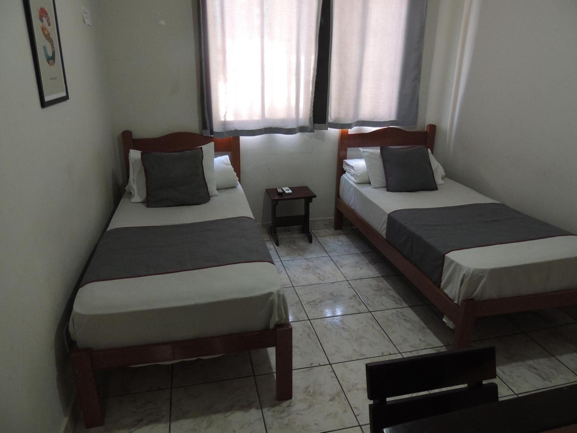Nobrega - - Aeroporto Congonhas Khách sạn 2*
