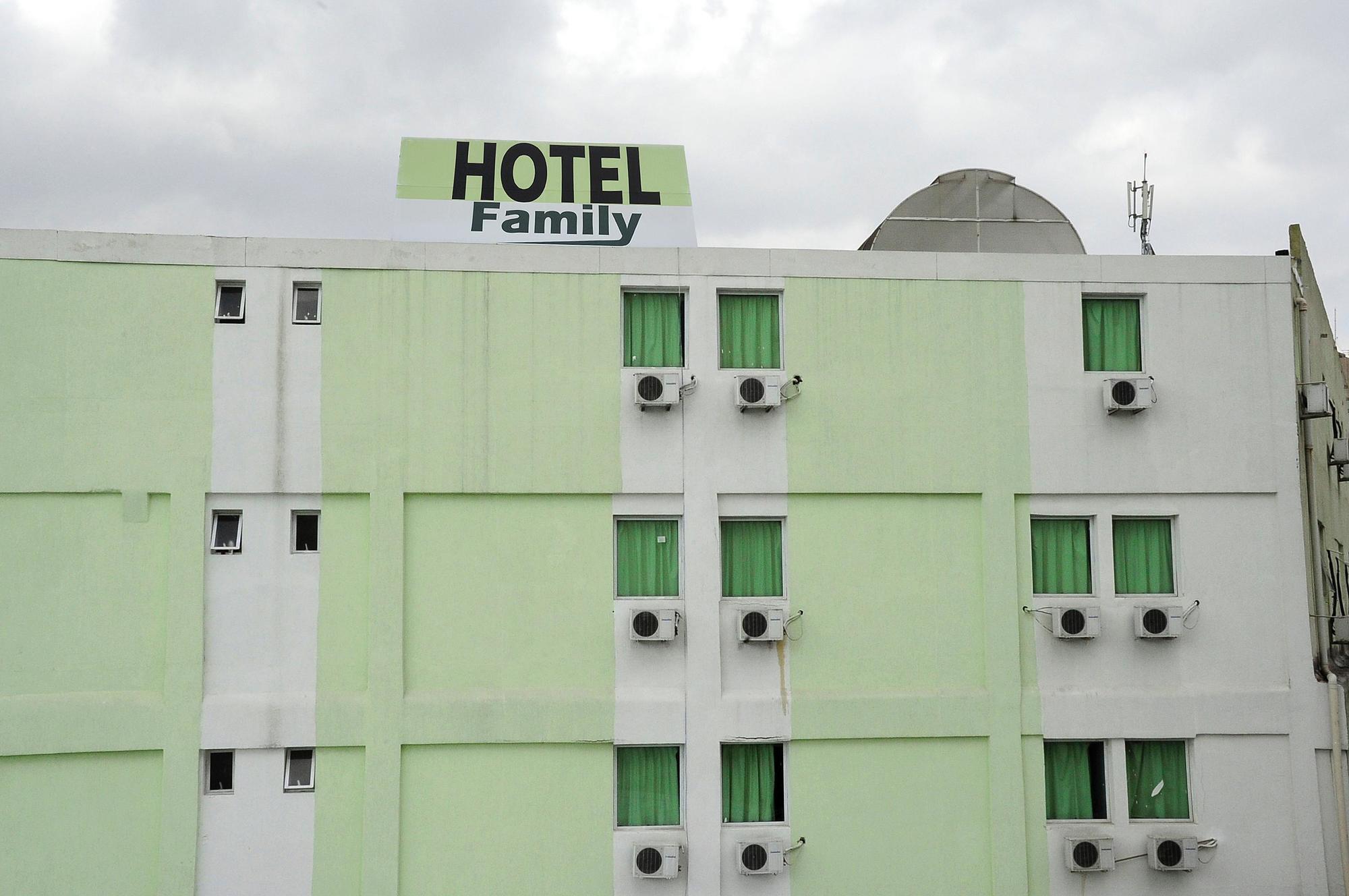 Otel Family 3*