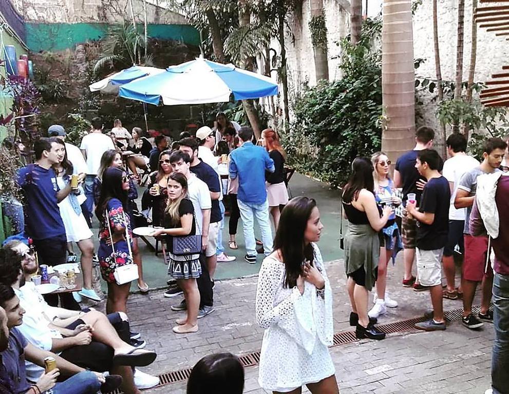 Hostel Nomade In Arte E