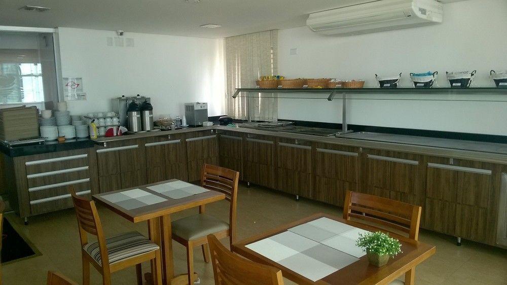 Luni Hotel 3*