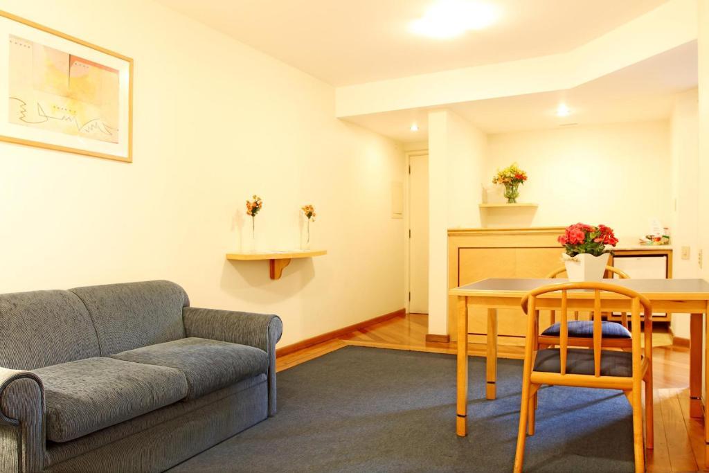 Travel Conde Luciano Hotel