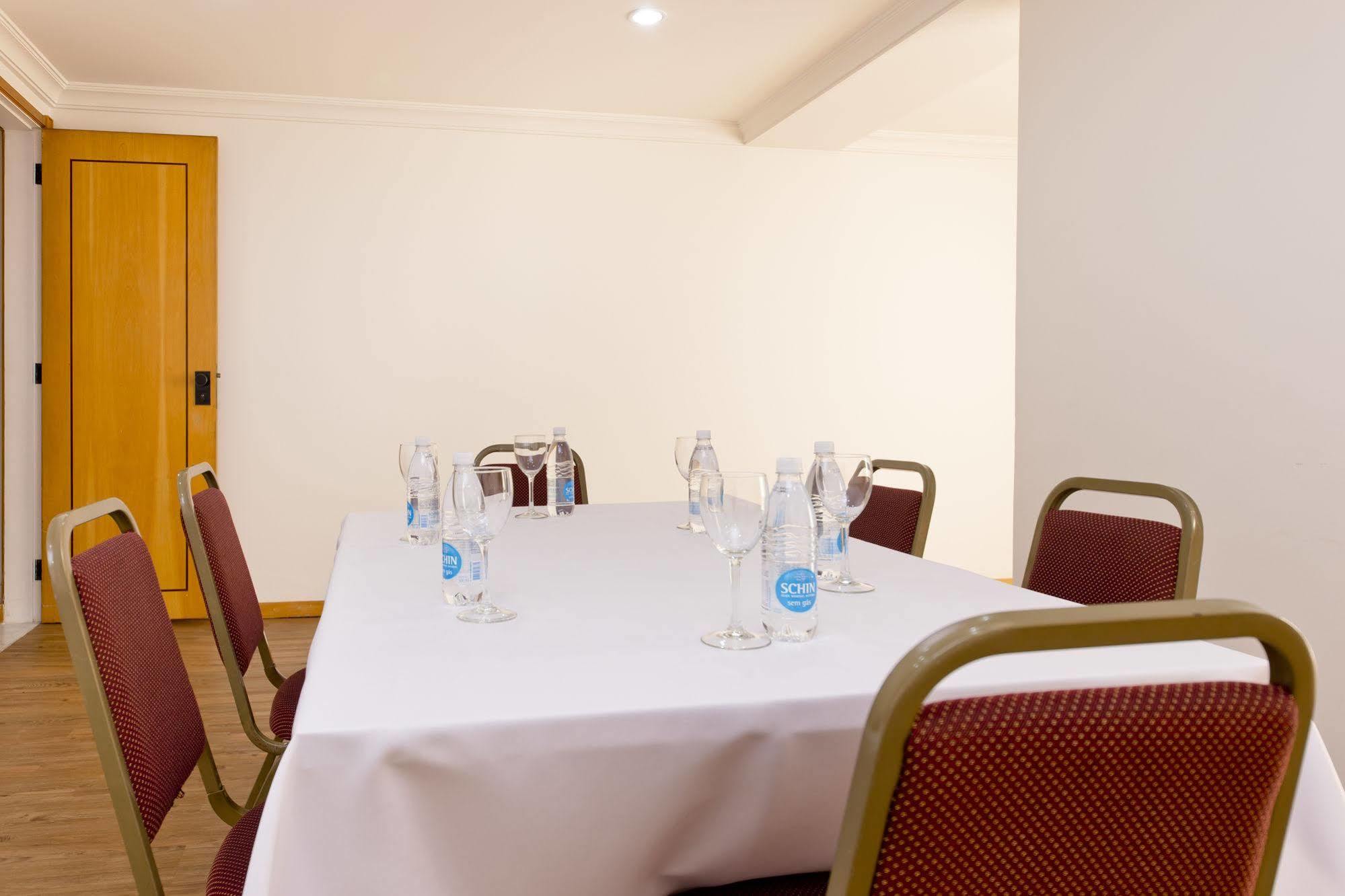 Hampton Park Jardins Hotel