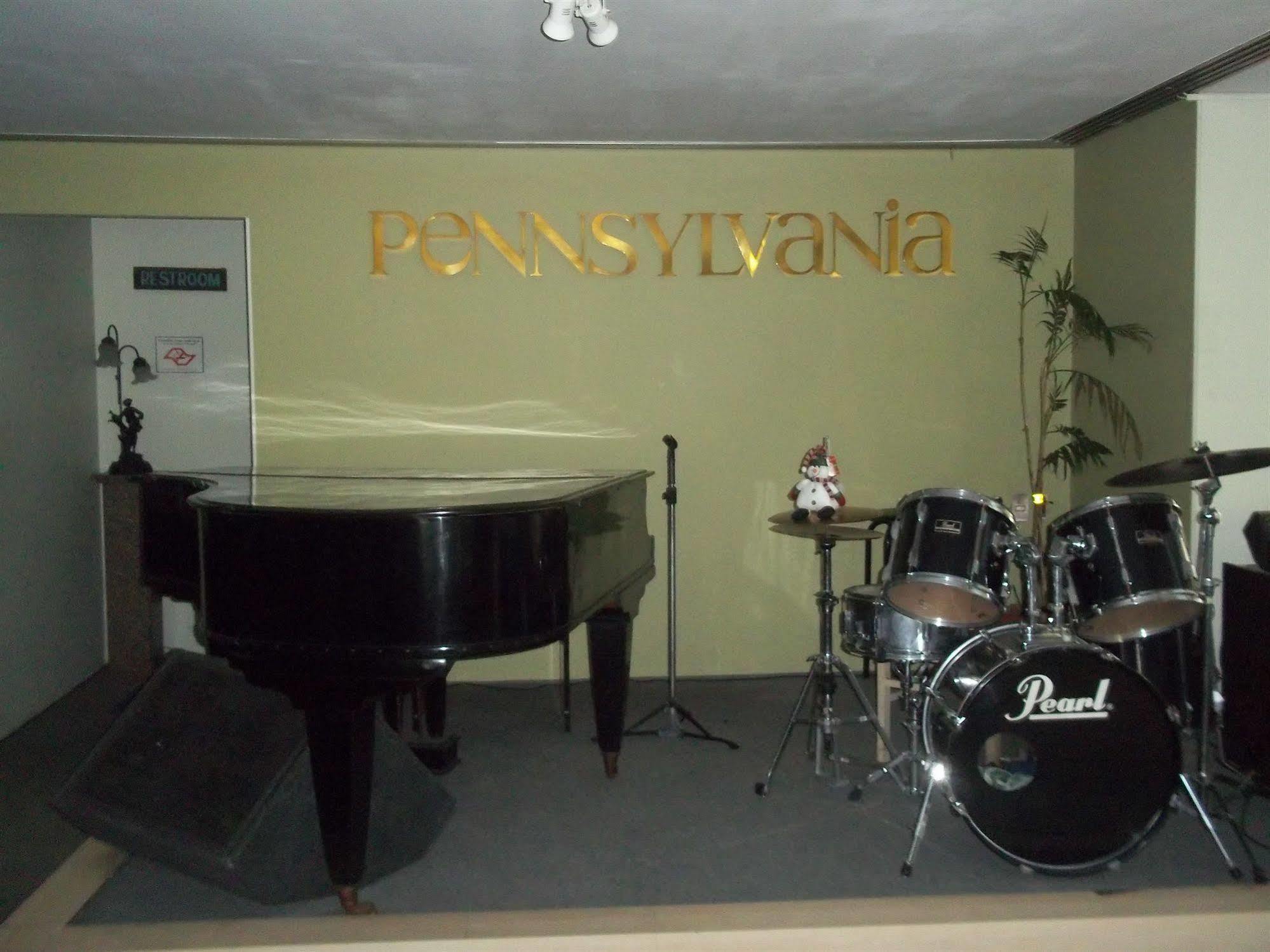 Le Premier Hotel 4*