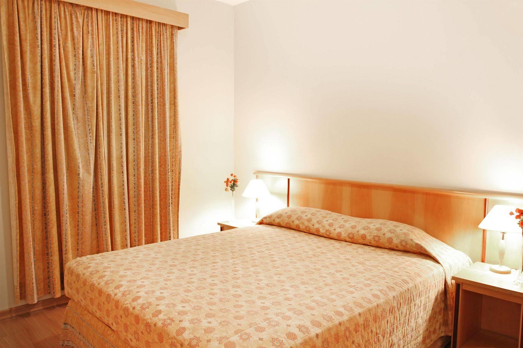 Travel Conde Luciano 3*