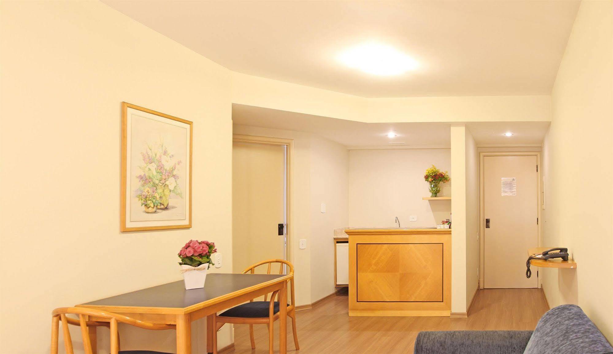 Hotel Travel Conde Luciano